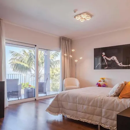 Clementina Villa Funchal (Madeira)